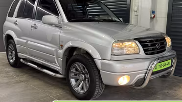 SUZUKI Grand Vitara