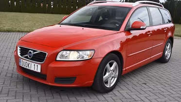 VOLVO V50
