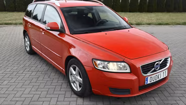 VOLVO V50