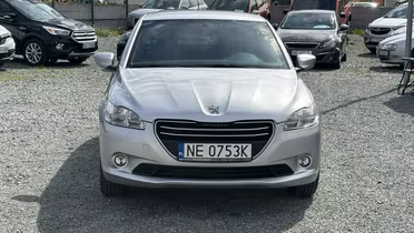 PEUGEOT 301