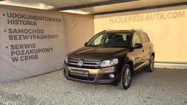 VOLKSWAGEN Tiguan