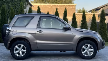 SUZUKI Grand Vitara