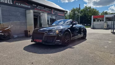 AUDI TT