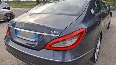 MERCEDES-BENZ CLS
