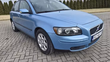 VOLVO S40