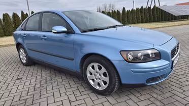 VOLVO S40