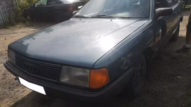 AUDI 100