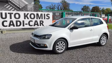 VOLKSWAGEN Polo