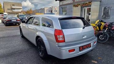 CHRYSLER 300 C
