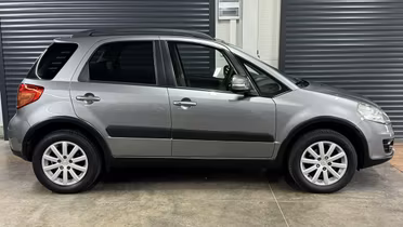 SUZUKI SX4