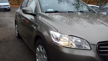 PEUGEOT 301