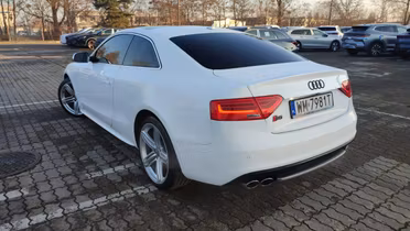AUDI S5