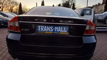 VOLVO S80