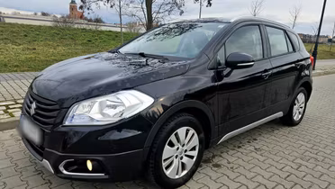 SUZUKI S-Cross