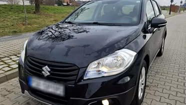 SUZUKI S-Cross