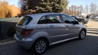 MERCEDES-BENZ B Klasa