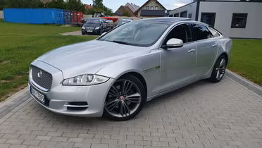 JAGUAR XJ