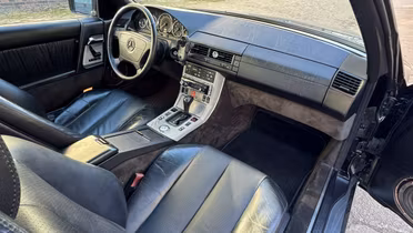 MERCEDES-BENZ SL