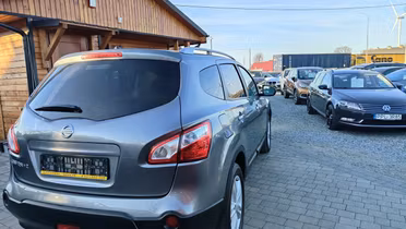 NISSAN Qashqai+2