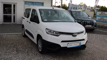 TOYOTA Proace City