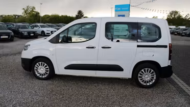 TOYOTA Proace City