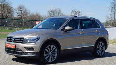 VOLKSWAGEN Tiguan