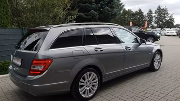 MERCEDES-BENZ C Klasa