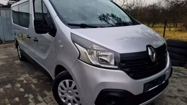 RENAULT Trafic