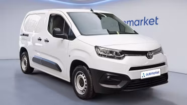 TOYOTA Proace City