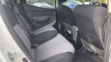 MITSUBISHI L 200