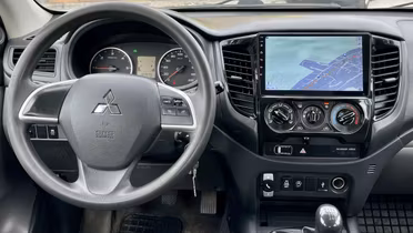 MITSUBISHI L 200