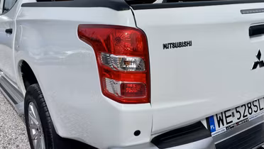 MITSUBISHI L 200