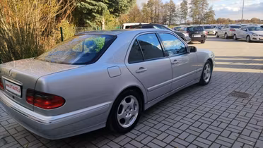 MERCEDES-BENZ E Klasa