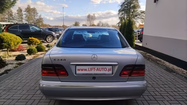 MERCEDES-BENZ E Klasa
