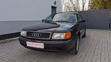 AUDI 100