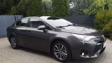 TOYOTA Avensis