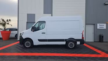 RENAULT Master