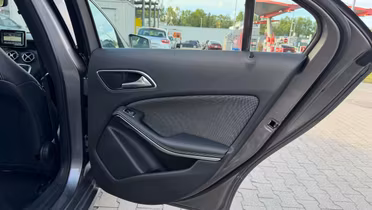 MERCEDES-BENZ A Klasa