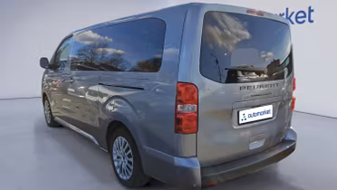 PEUGEOT Traveller