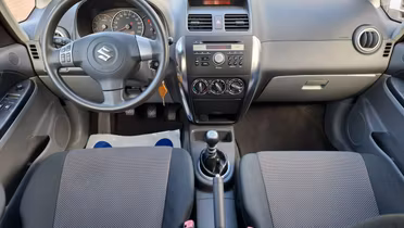 SUZUKI SX4