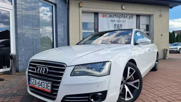 AUDI A8