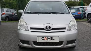 TOYOTA Corolla Verso