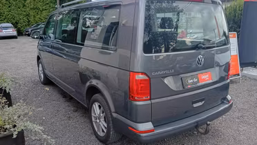 VOLKSWAGEN Caravelle