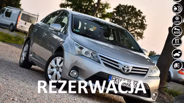 TOYOTA Avensis
