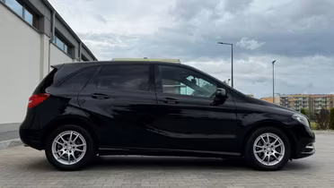 MERCEDES-BENZ B Klasa
