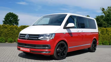 VOLKSWAGEN Multivan