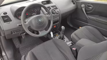 RENAULT Megane