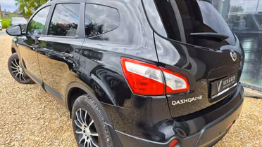 NISSAN Qashqai+2