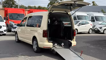 VOLKSWAGEN Caddy