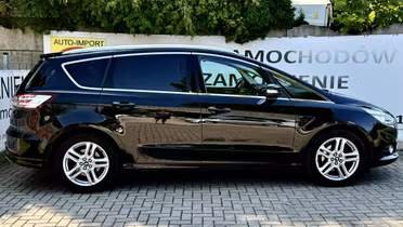 FORD S-MAX